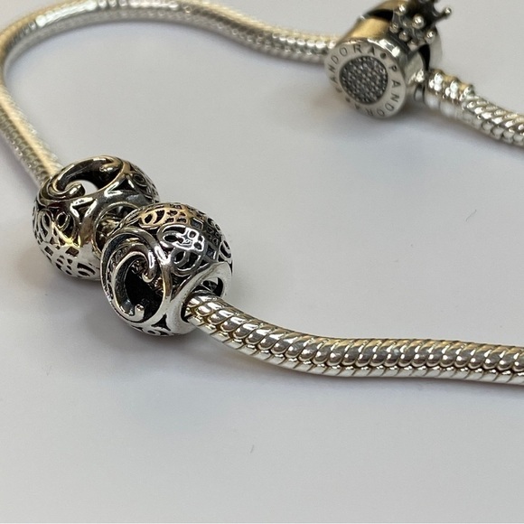 Sterling Silver Vintage Letter C Charm - Picture 5 of 7